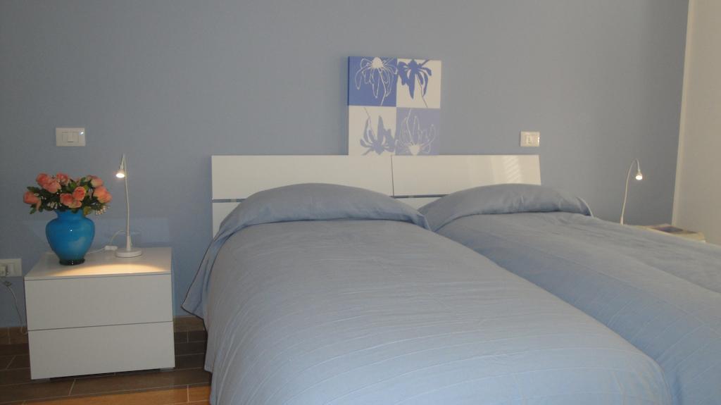 Hotel Residence Thalassa Reggio di Calabria Bagian luar foto