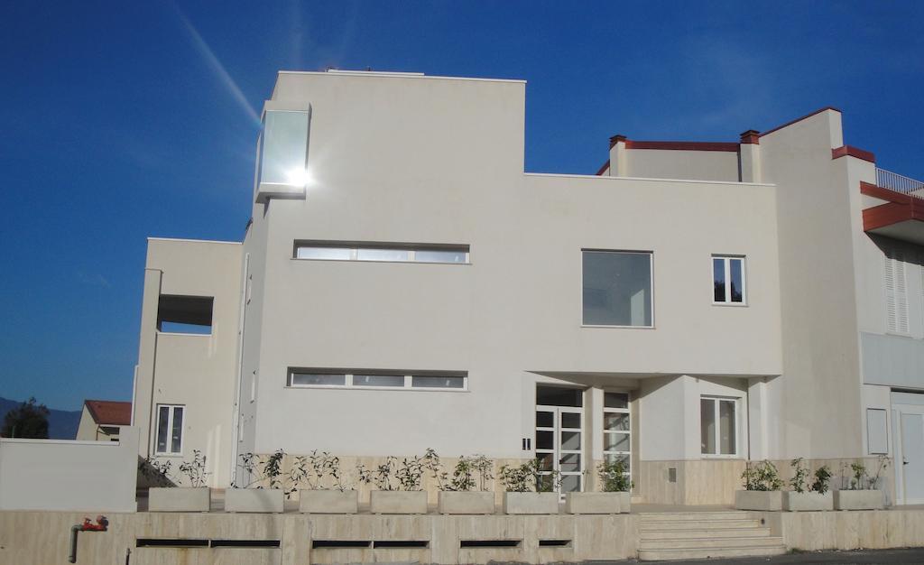 Hotel Residence Thalassa Reggio di Calabria Bagian luar foto