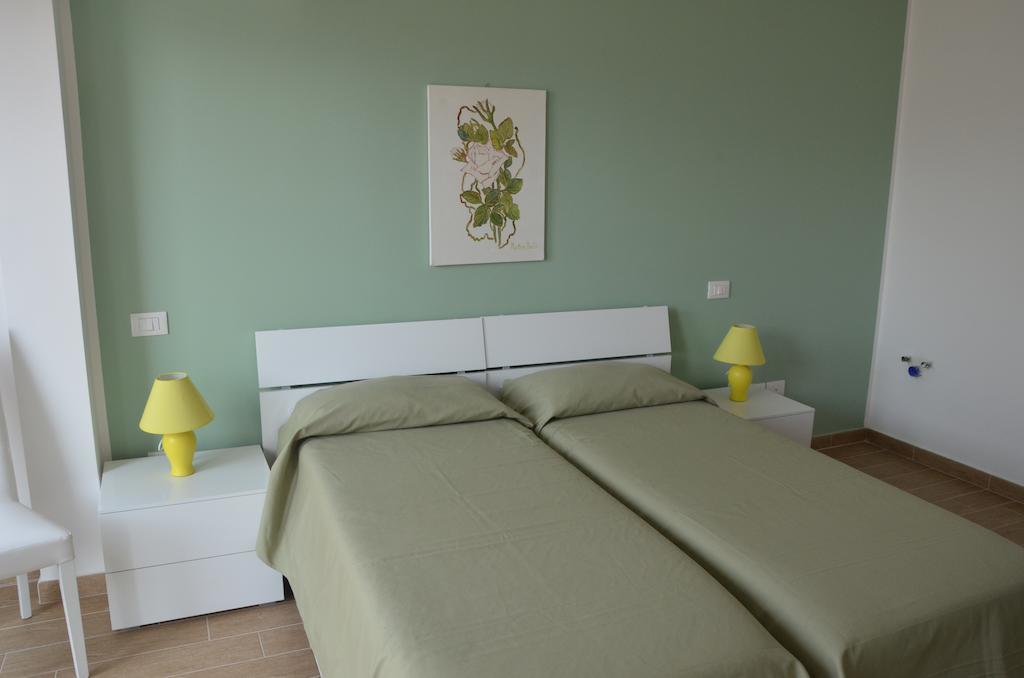 Hotel Residence Thalassa Reggio di Calabria Ruang foto